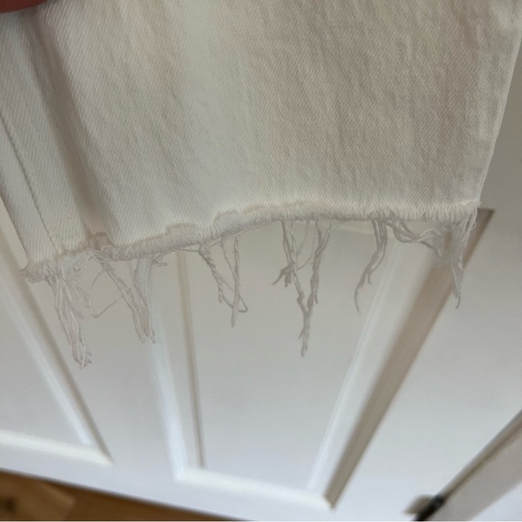 Gap High Rise Cheeky Straight Jeans with Raw hem - Picture 6 of 12